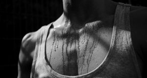 Estudio halló "inesperada acumulación" de ácido láctico, principal componente del sudor, en paredes de edificios. (Foto: Pixabay)