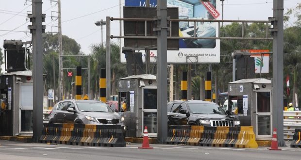 Alcalde de Lima señaló que está tomando una medida “drástica” a cuatro meses de su gestión al tratar de solucionar un problema de peajes de la ciudad. (Foto: GEC)