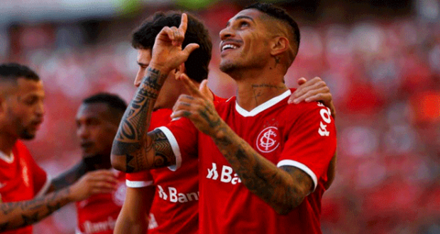 Paolo Guerrero anotó el primer gol del Inter de Porto Alebre ante Flamengo en el Brasileirao | Selección Peruana