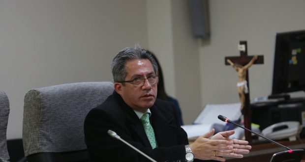 El juez supremo Aldo Figueroa Navarro continuará como miembro del tribunal que analizará recurso de Keiko Fujimori.