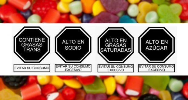 El uso de octógonos de advertencia en las etiquetas de los alimentos industrializados empezó a ser obligatorio desde el 17 de junio de 2019.