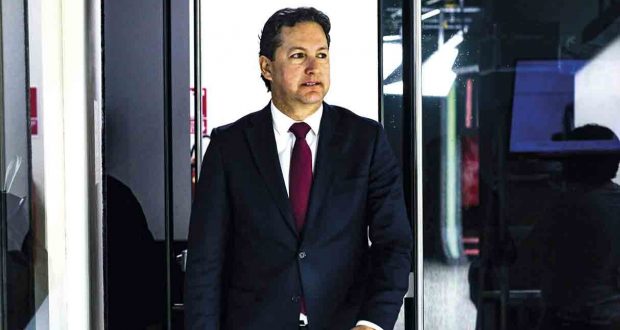 Daniel-Salaverry-presocupado