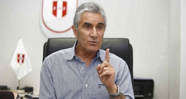 El gerente deportivo de la FPF se pronunció sobre la lesión del zaguero nacional