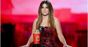 Sandra Bullock conmueve al revelar por qué actuó en 'Bird Box'