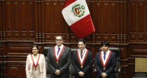 La nueva mesa la integran Pedro Olaechea (presidente), Karina Beteta, Salvador Heresi y Marvin Palma como primer, segundo y tercer vicepresidente, respectivamente. (Foto: César campos / GEC)