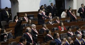 La bancada de Fuerza Popular reaccionó con gritos y críticas ante el anuncio de Vizcarra de proponer el adelanto de elecciones al 2020. (Foto: Anthony Niño de Guzmán / GEC)