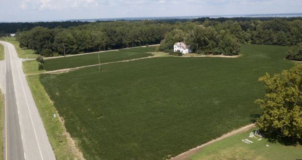 Un estudio de Naciones Unidos en que participaron unos 100 expertos indica que el calentamiento global y malas prácticas del hombre están complicando la producción de alimentos en el planeta.