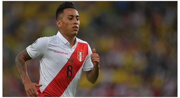 Christian Cueva dejaría Santos ante interés de popular equipo brasileño