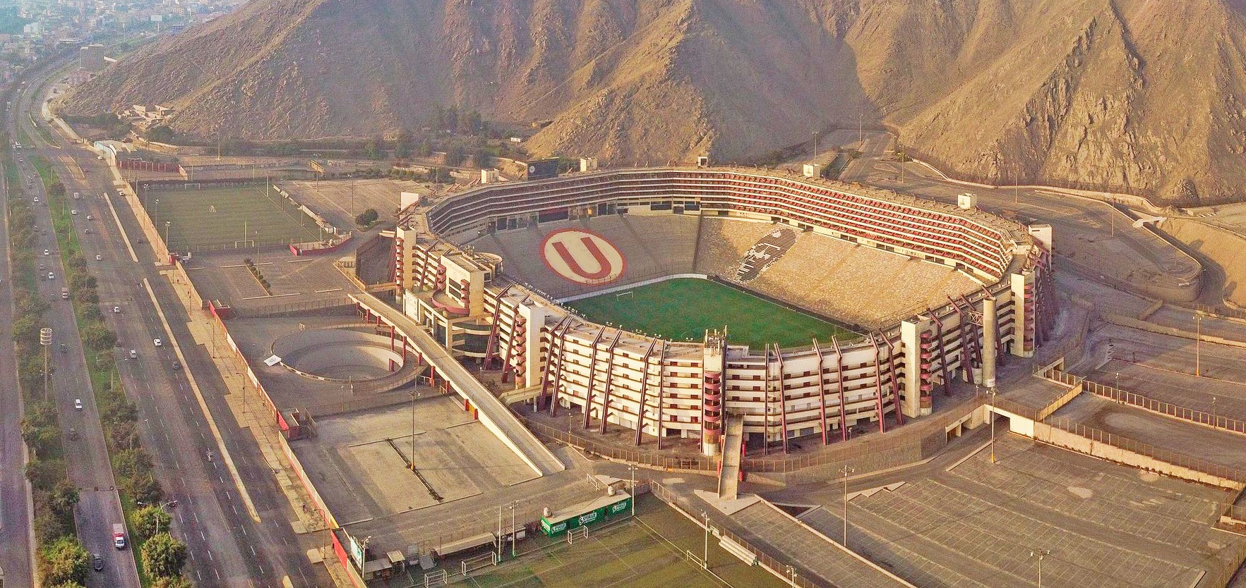 Estadio Monumental de Universitario de Deportes en Lima